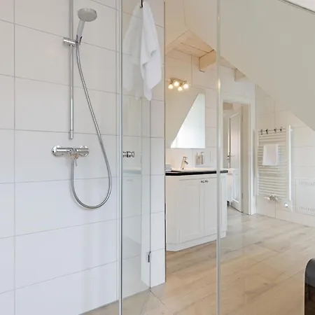 Apartament Lister Kaiser List