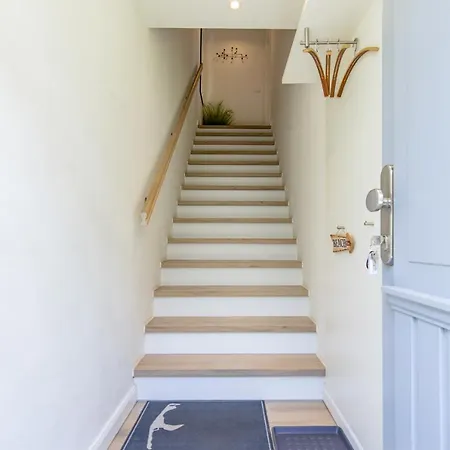 Apartament Lister Kaiser List